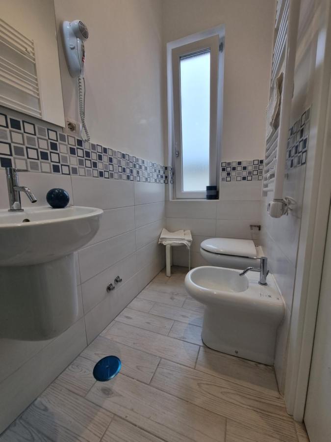 Bed and Breakfast G&G Napoli Экстерьер фото